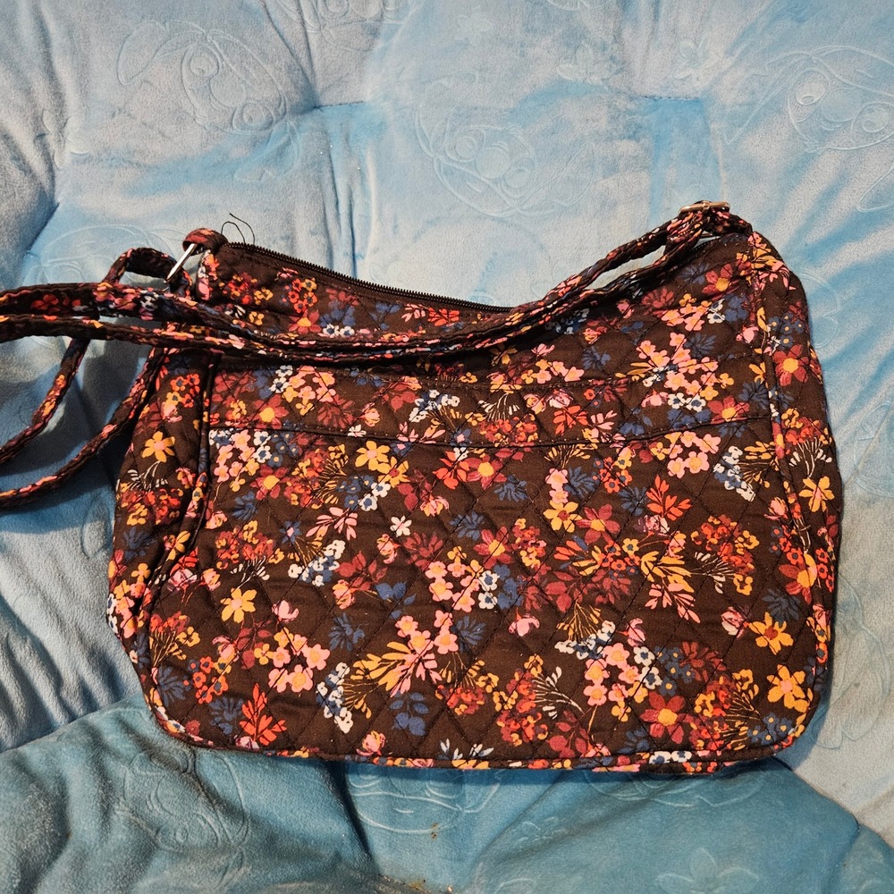 Country Store Floral Quilted Shoulder Bag Purse Zip Casual Everyday - Picture 1 of 7